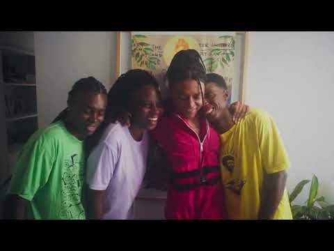 Danzan Las Luciérnagas (Dancing Fireflies) Official Trailer