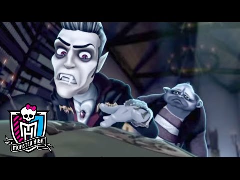 Unearthed: Official Frights, Camera, Action! Trailer | Monster High