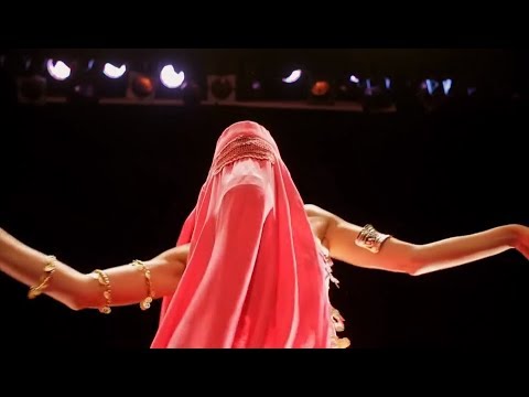 May You Live in Interesting Times / Ojalá vivas tiempos interesantes