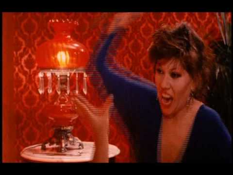 US-Trailer 'Revenge of Stolen Stars"