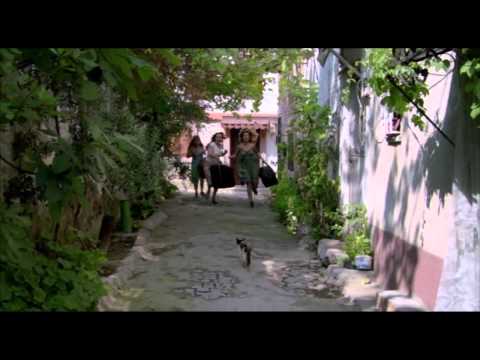 Ay Büyürken Uyuyamam Fragman HD