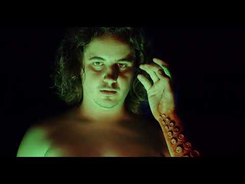 Verão Fantasma (Phantom Summer) - Trailer