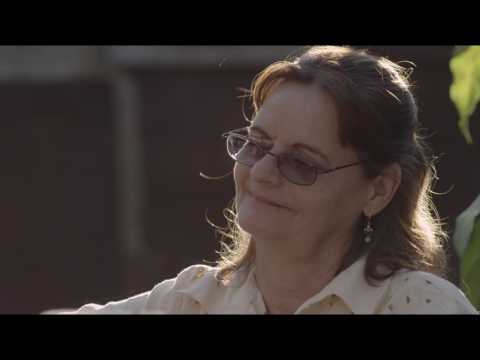 TRAILER  - MANOS DE PADRE - CUBA