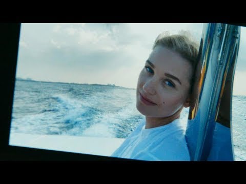 Текст - Официальный трейлер