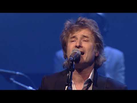 The Analogues Perform The Beatles' Magical Mystery Tour