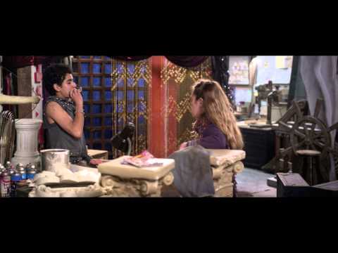 Tercera Llamada Clip 2