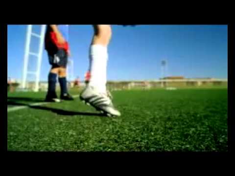 Carlitos y el campo de los sueños - Trailer Oficial