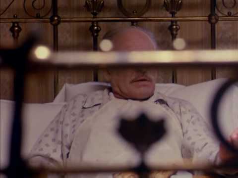 mejor escena de "La luna en el espejo" (1990) de Silvio Caiozzi. CINE CHILENO