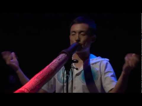 映画『フラッシュバックメモリーズ 3D』予告編