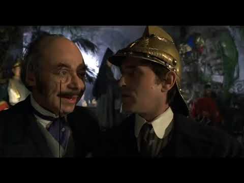 Sanatorium pod Klepsydra (1973) Trailer