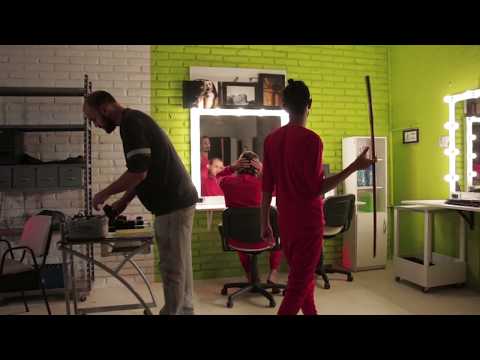 Trailer ENAJENACION INSTANTANEA - La Bestia Cine 2017