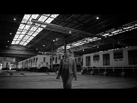 Arillo de hombre muerto (Dead Man's Switch) Trailer subtitulado