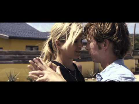 Official Trailer Me and Mr. Jones on Natalee-island