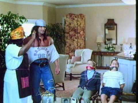 Twin Sitters - Trailer