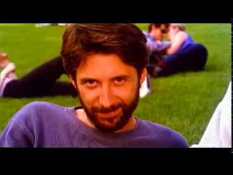 L'homme est une femme comme les autres (1998) Trailer