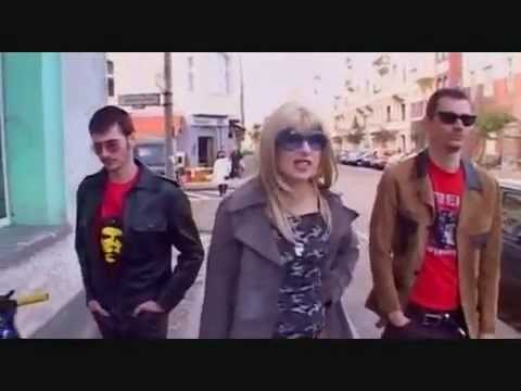 Trailer Filme The Raspberry Reich- Mundo Erotico [ www.megacentermix.com ]