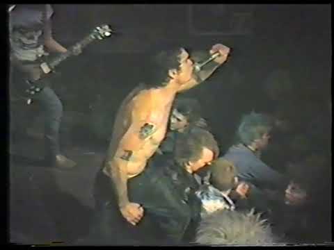 Black Flag Live At SO 36 Club, Berlin, Germany, 1983-02-18 [50fps]