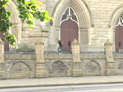 UN MOMENTUM (por favor) - TRAILER (momentum wheels video)