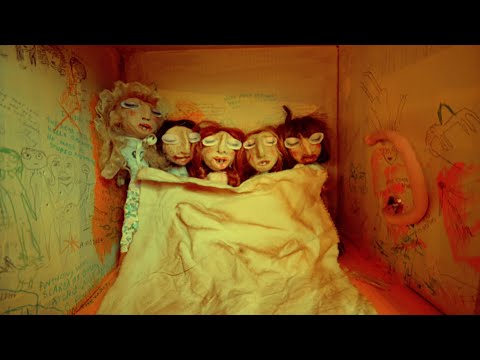 Lesbian Circle Jerk (Shortfilm, 2025)