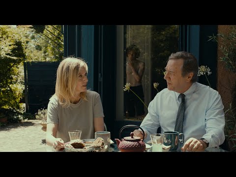 Official US Trailer [Subtitled]