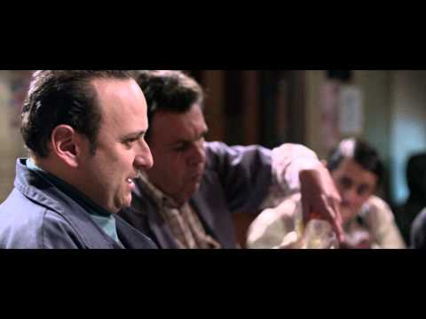 Tercera Llamada Clip 1