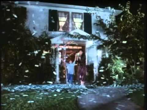 MUNCHIE STRIKES BACK (1994) Official Trailer