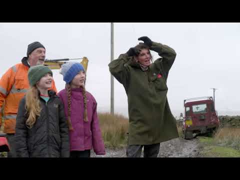 Our Farm Next Door: Trailer for new More4 series where Amanda Owen, Clive and their nine children re