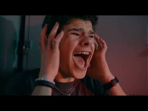 Borbulha / Pimple - trailer (short film)