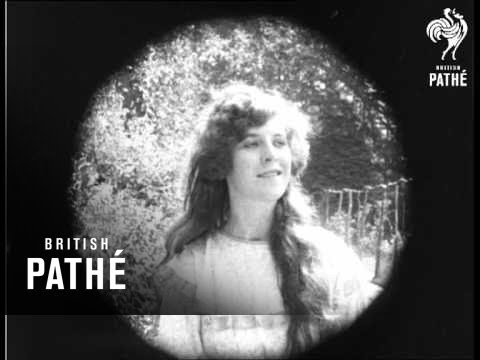 Pathe's Beauty Contest (1920)