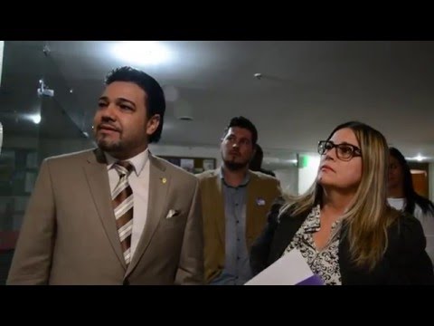Púlpito e Parlamento: Evangélicos na Política | Teaser