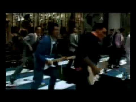 Trailer Filme Titãs - A Vida até Parece uma Festa