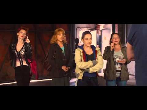 Queens of the Ring Official Trailer (2014) - Marilou Berry, Nathalie Baye Movie HD