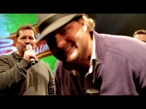 On The Road with the Jubilee Tour - Official Trailer (2013)