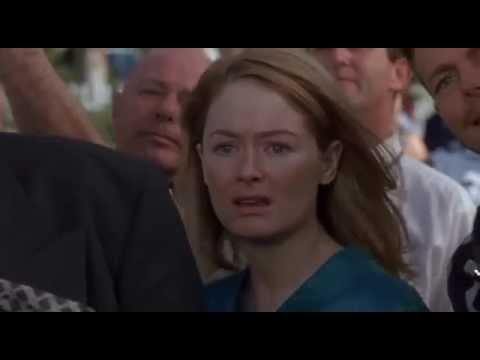 Danny Deckchair (2003) - Trailer