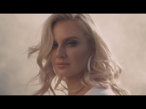 Amptelike Voorskou - Demi Lee Moore: ’n Nuwe era | kykNET