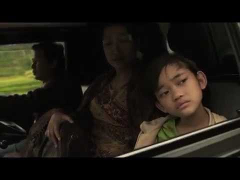 Trailer Film Ambilkan Bulan (Official)