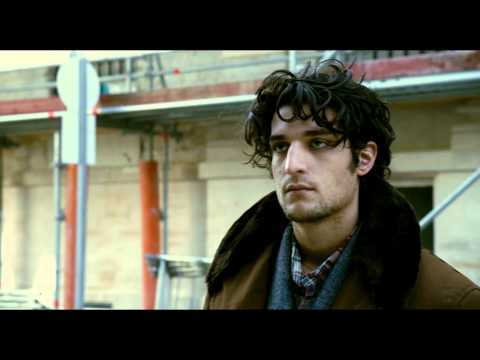 A Castle in Italy / Un château en Italie (2013) - Trailer