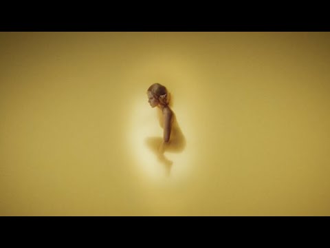 Tűz Anya a short film by Petra Collins starring Alexa Demie