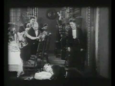 Laurel & Hardys Laughing 20s Trailer