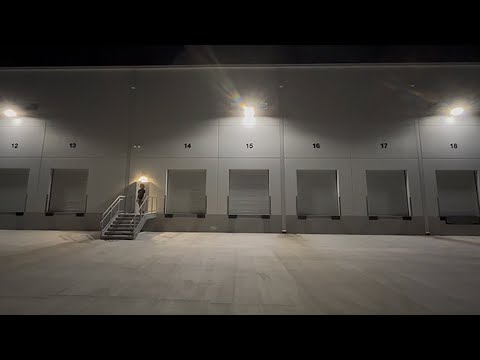 Exiting - A short experimental film by the Bomar Brothers