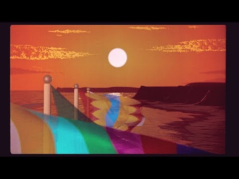 Flags and Waves (1986) - First CGI cloth simulation  (HD)