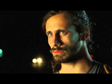 Teaser/trailer CAÇADOR