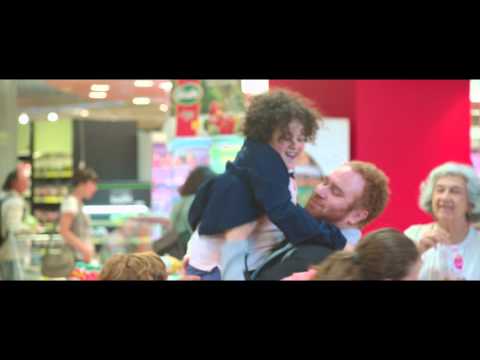 French Dolls / Tiens-toi droite (2014) - Trailer English Subs 3