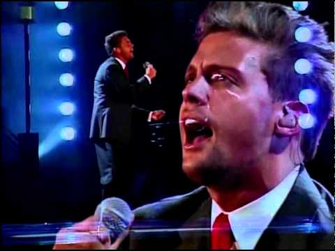 Luis Miguel - Pensar En Ti  ( HD ) El Concierto