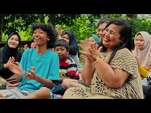 Piringan Bermarka Biru - A Blue Marked Disc [2025]