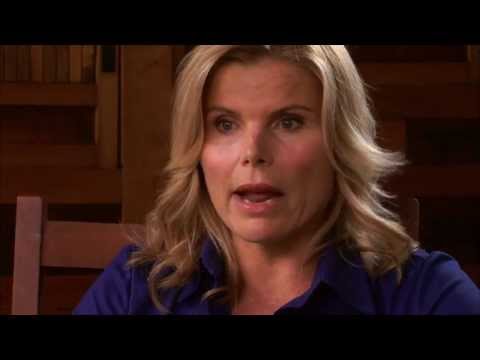 Running From Crazy: Official Trailer (Mariel Hemingway and Barbara Kopple)