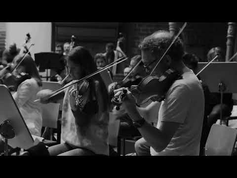 European tour trailer