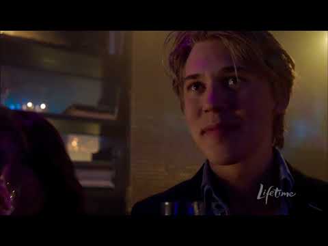 2011  - The Bling Ring Movie Trailer