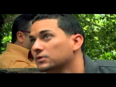 Fuera De Tinieblas - Trailer Oficial para Cines