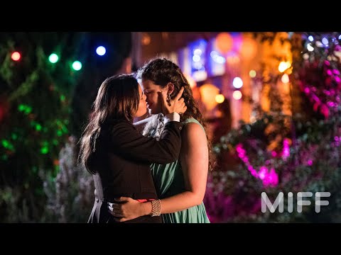 Ellie & Abbie (& Ellie's Dead Aunt) | Trailer